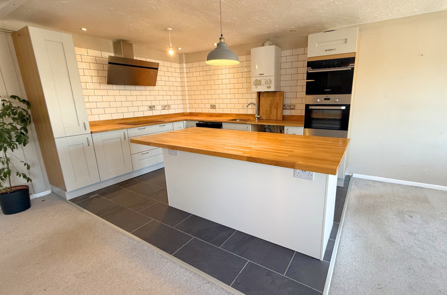 Glendinning Avenue, Weymouth