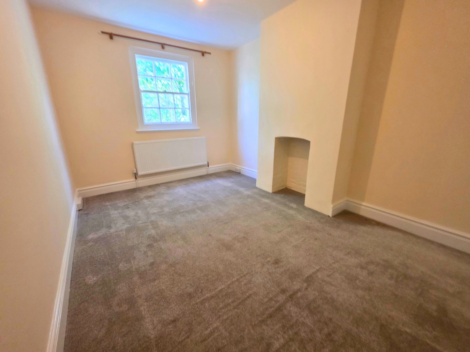 3 bedroom Flat for Letting Westdowne Close, Weymouth