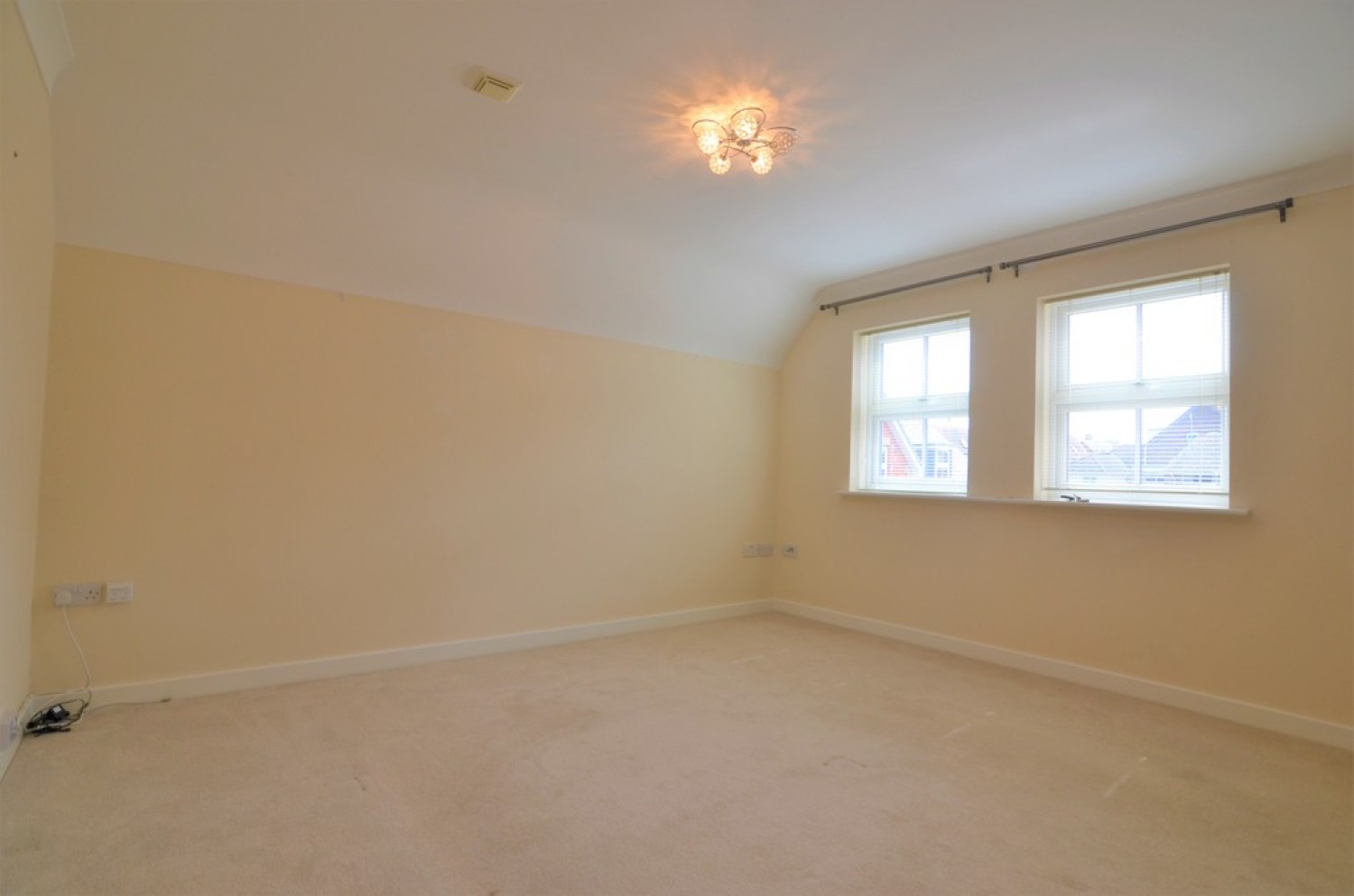 Corallian Court, Kirtleton Avenue