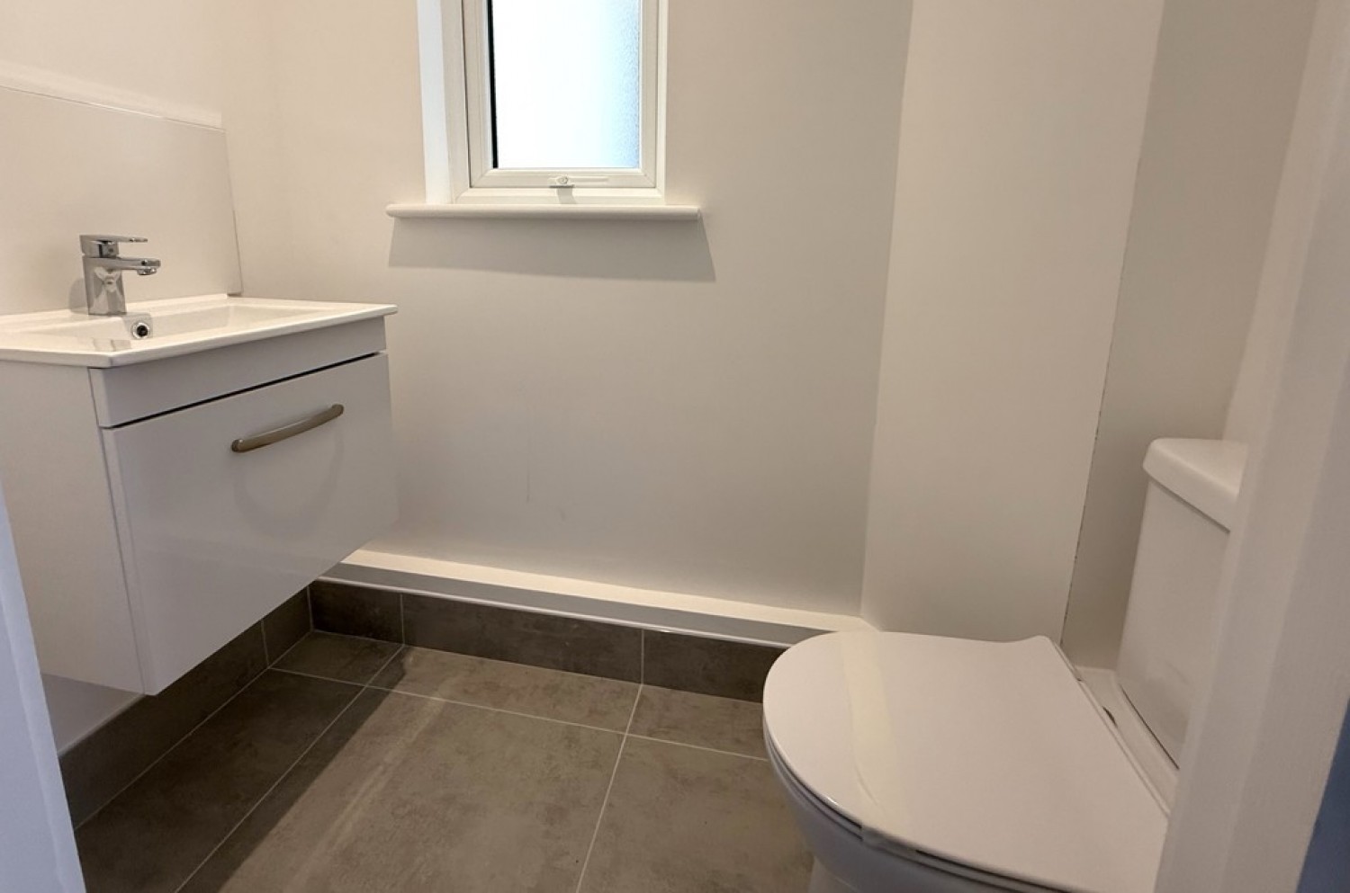 3 bedroom House in Chickerell Road, Weymouth