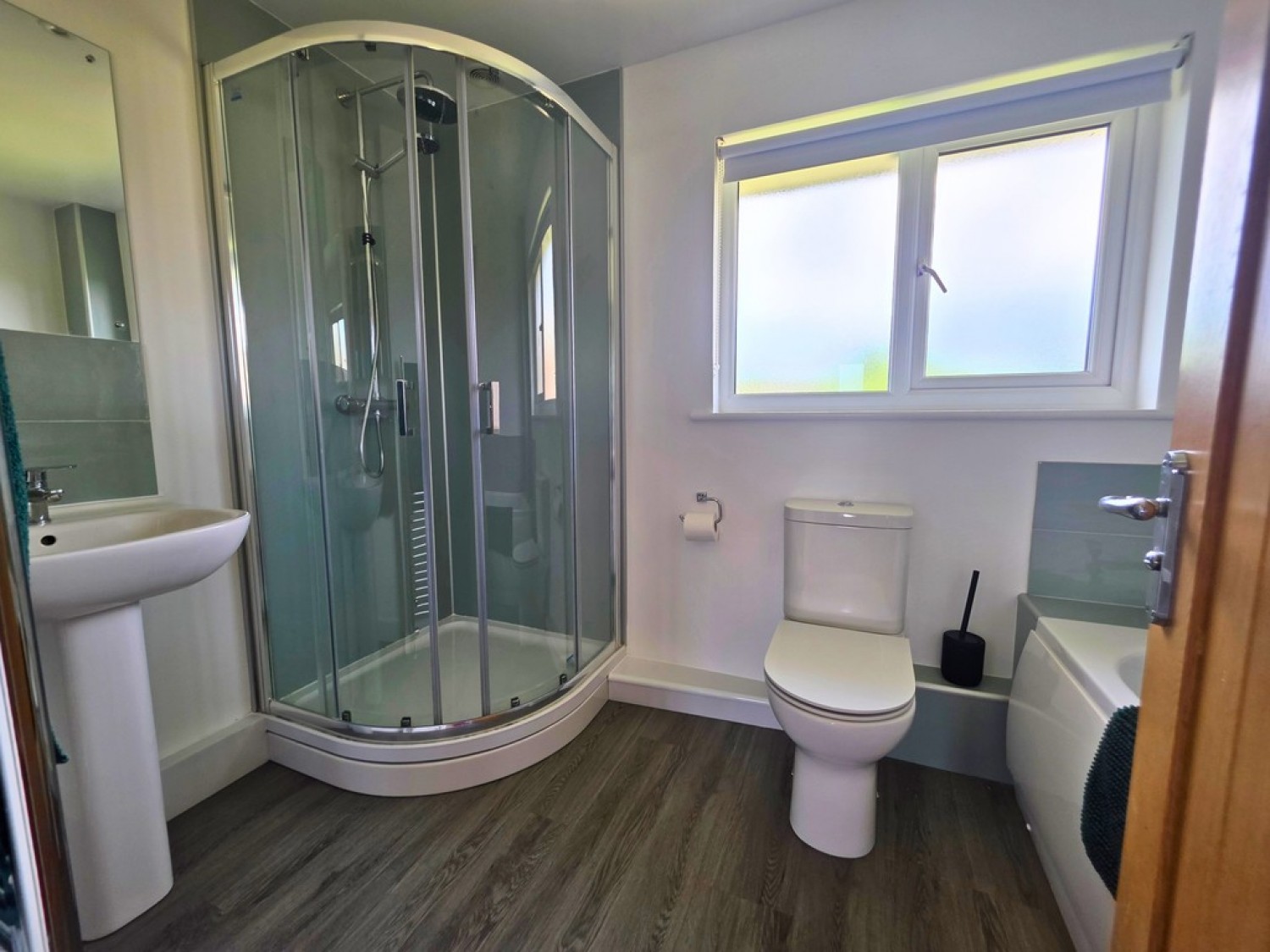 3 bedroom House for Sale Camp Road, Wyke, Weymouth