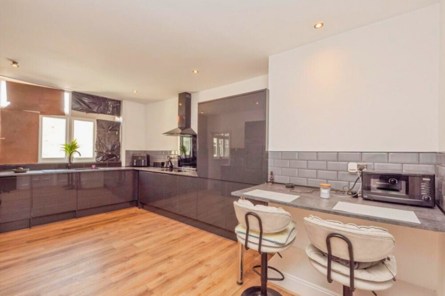 5 bedroom Flat for Sale King Street , Weymouth