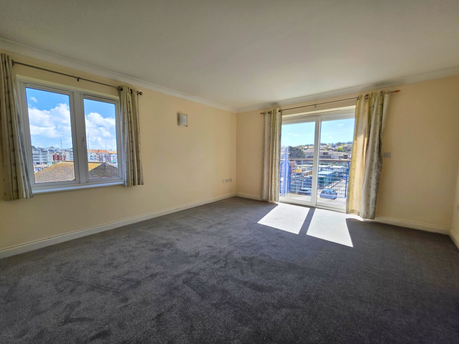 2 bedroom Flat for Letting Corscombe Close , Weymouth