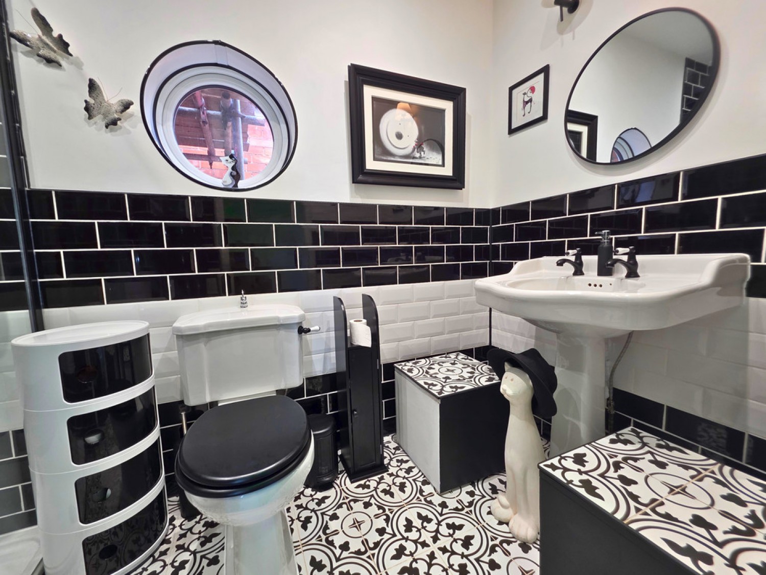 2 bedroom House for Sale Weston Road, Weymouth