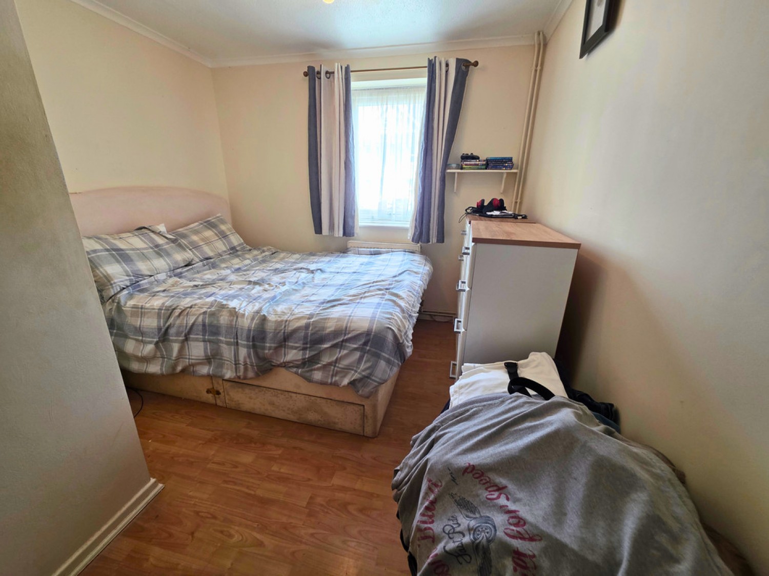 2 bedroom Flat for Sale Franklin Road, Weymouth