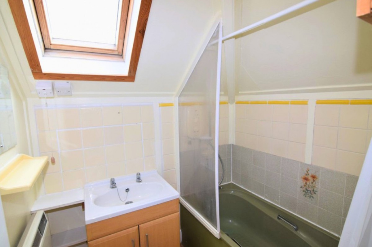 22a Carlton Road South