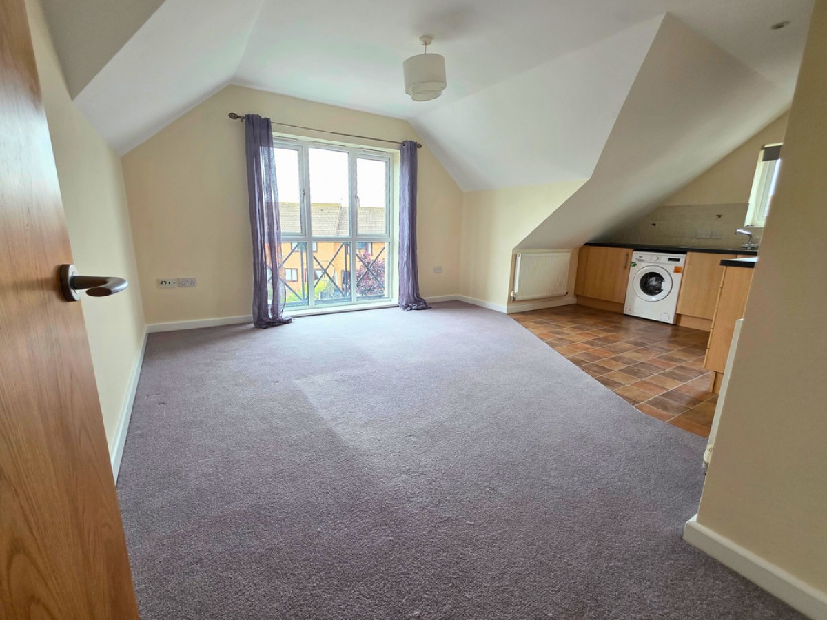 Holzwickede Court, Louviers Road