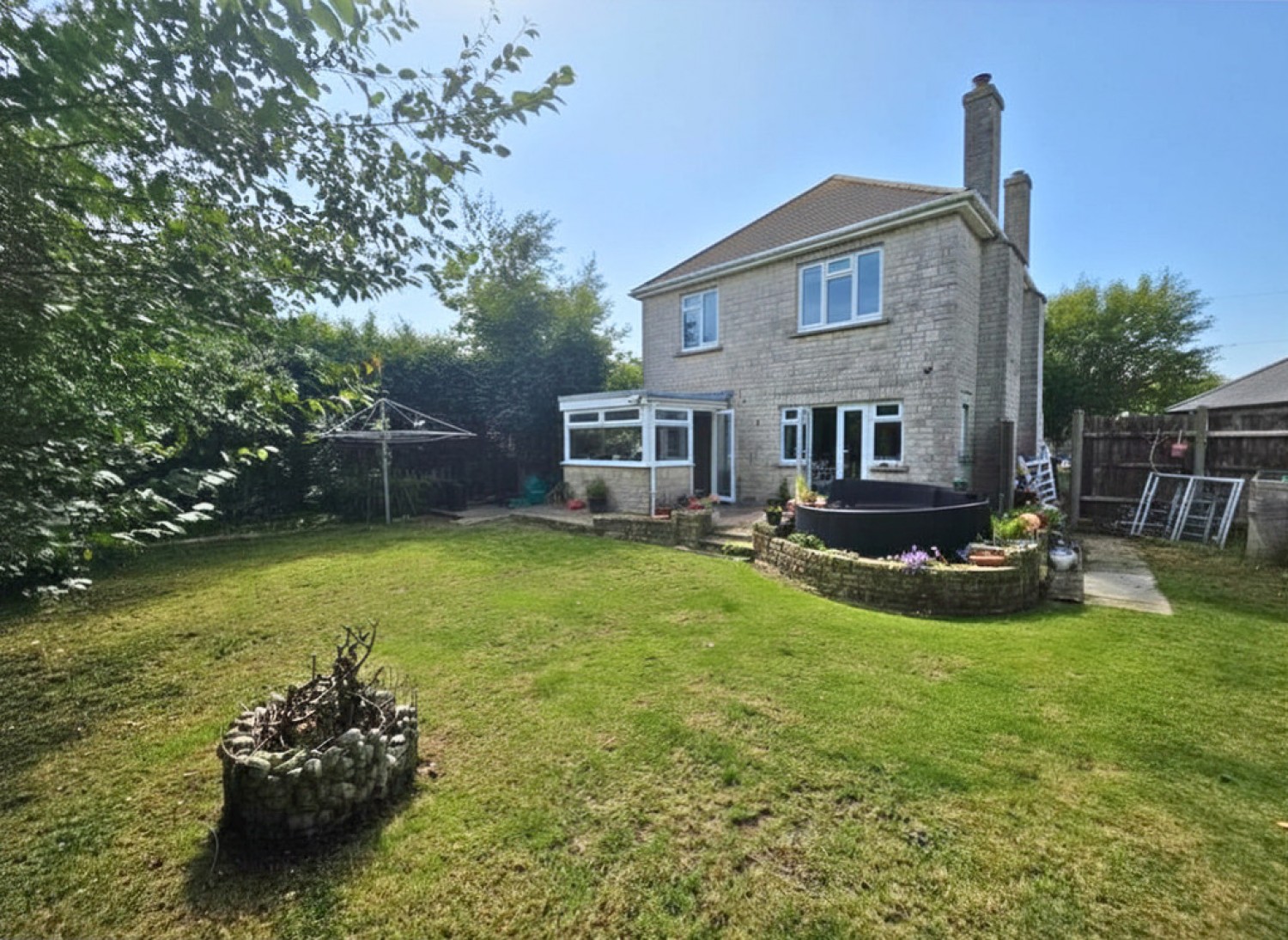 3 bedroom House for Sale Stirling Road , Weymouth
