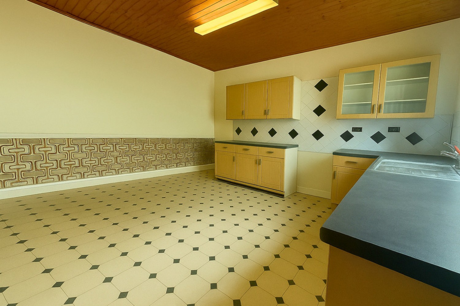 1 bedroom Flat for Sale Kirtleton Avenue, Weymouth