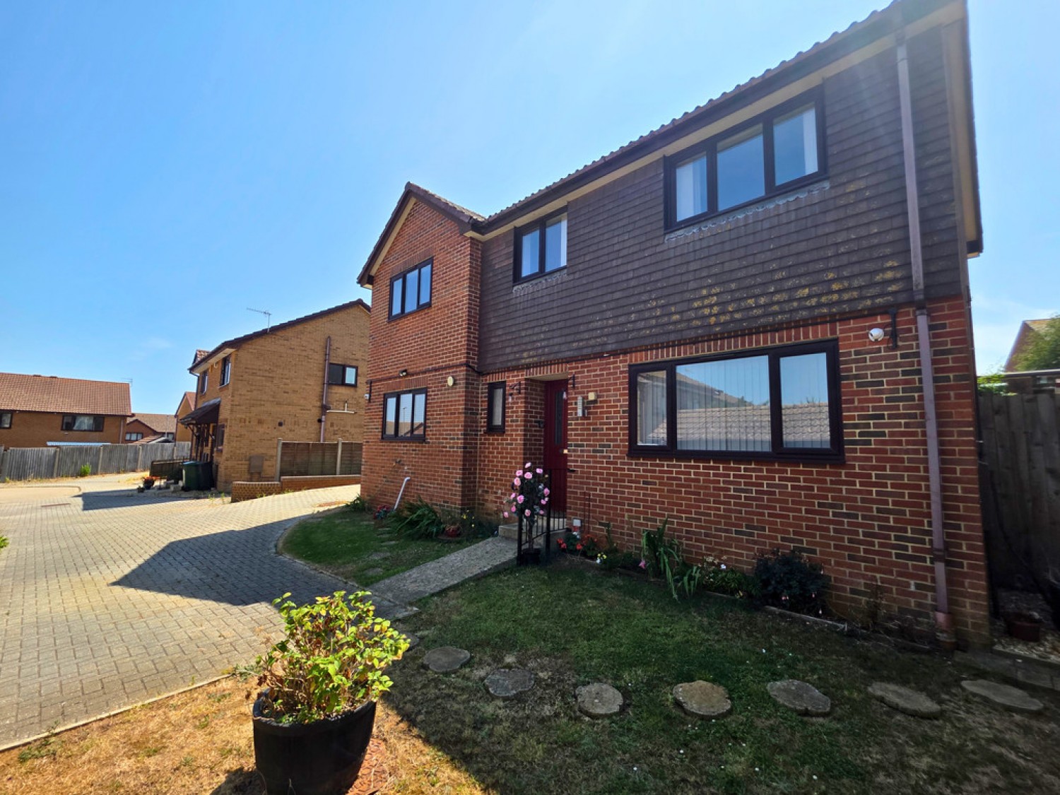 4 bedroom House for Sale Primula Close, Weymouth