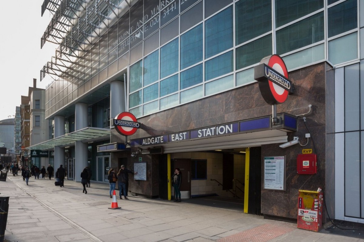 One Commercial Street TO LET