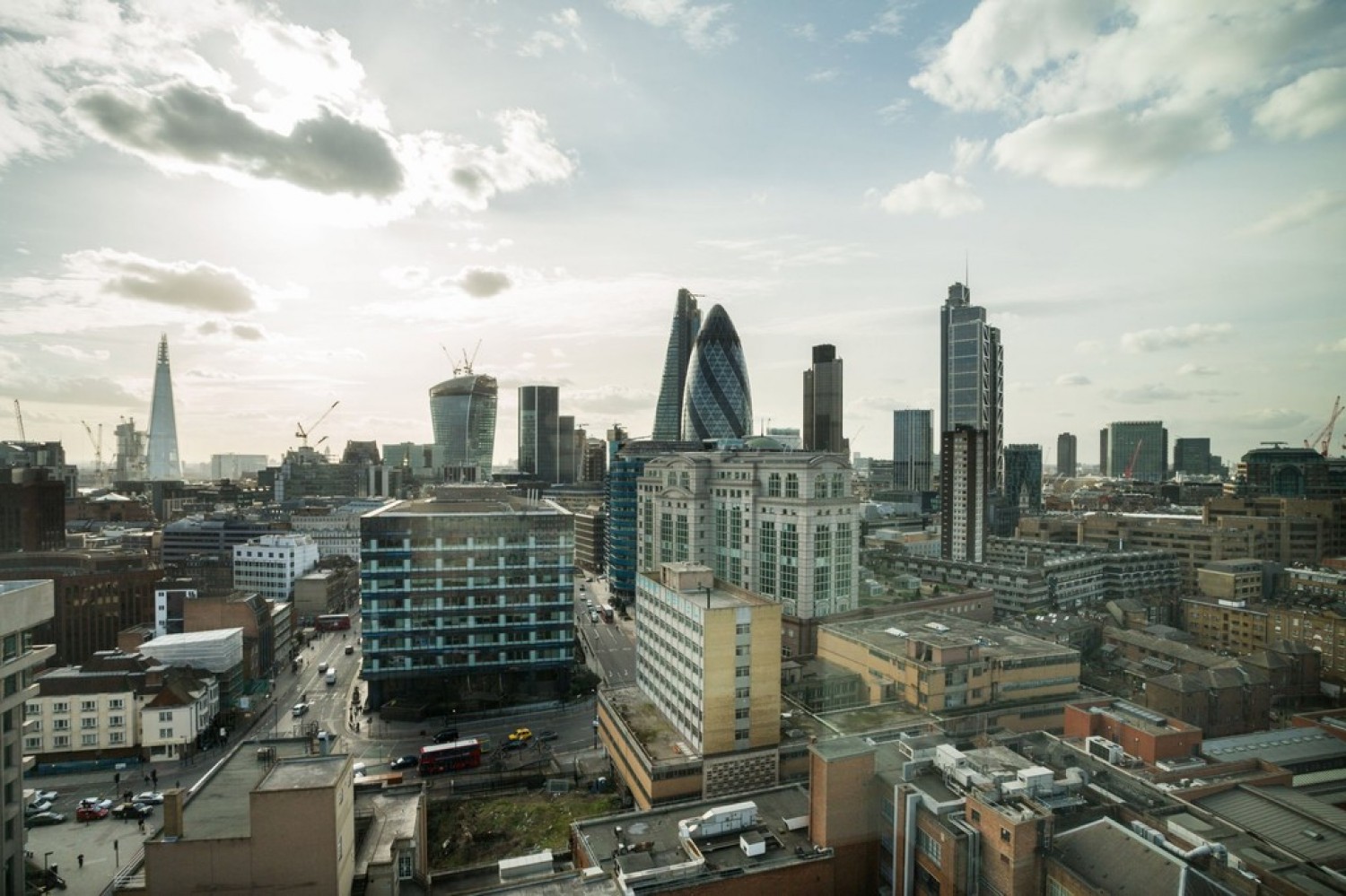 One Commercial Street TO LET