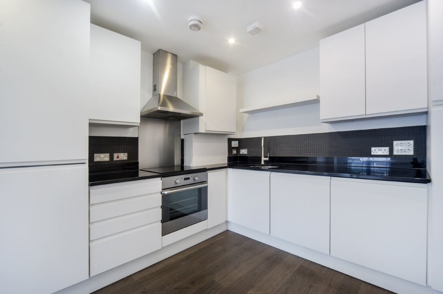 2 bedroom Flat for Letting Camden Town
