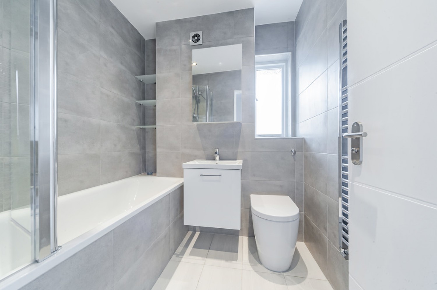 2 bedroom Flat for Letting Queens Park