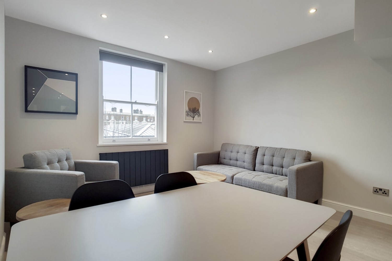 2 bedroom Flat for Letting Queens Park