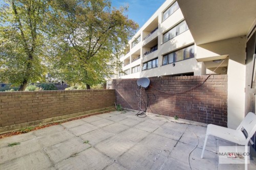 Malden Crescent, Camden