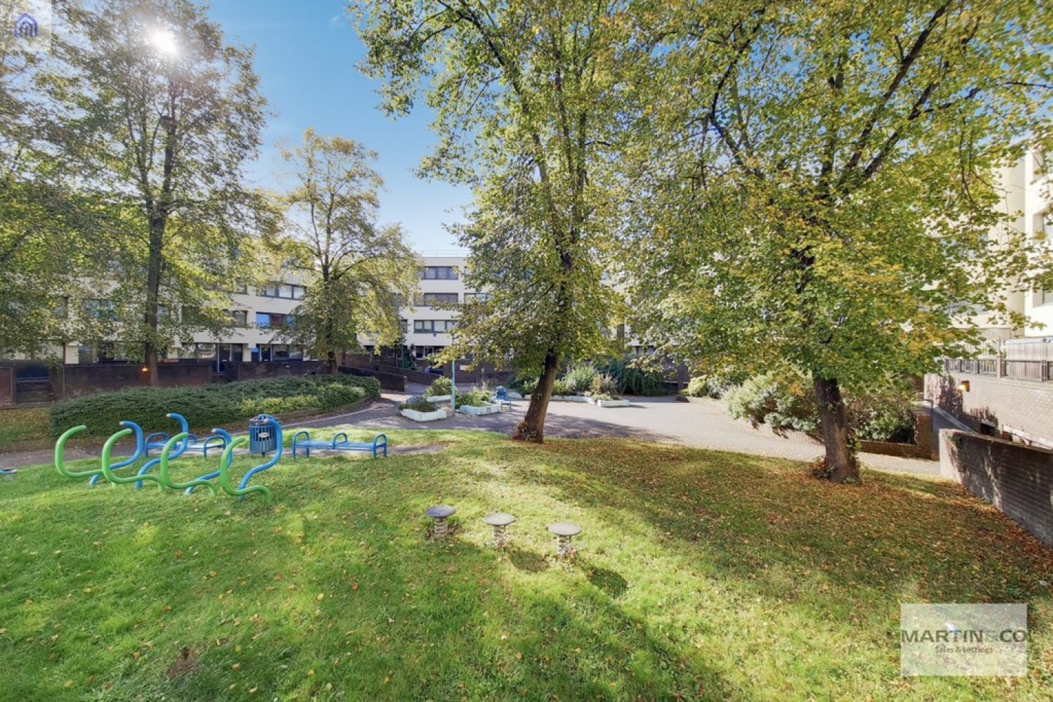 Malden Crescent, Camden