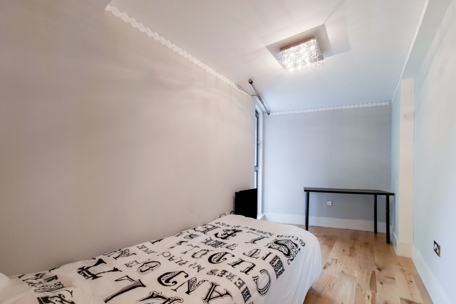 3 bedroom Flat for Letting Crowndale Road, London