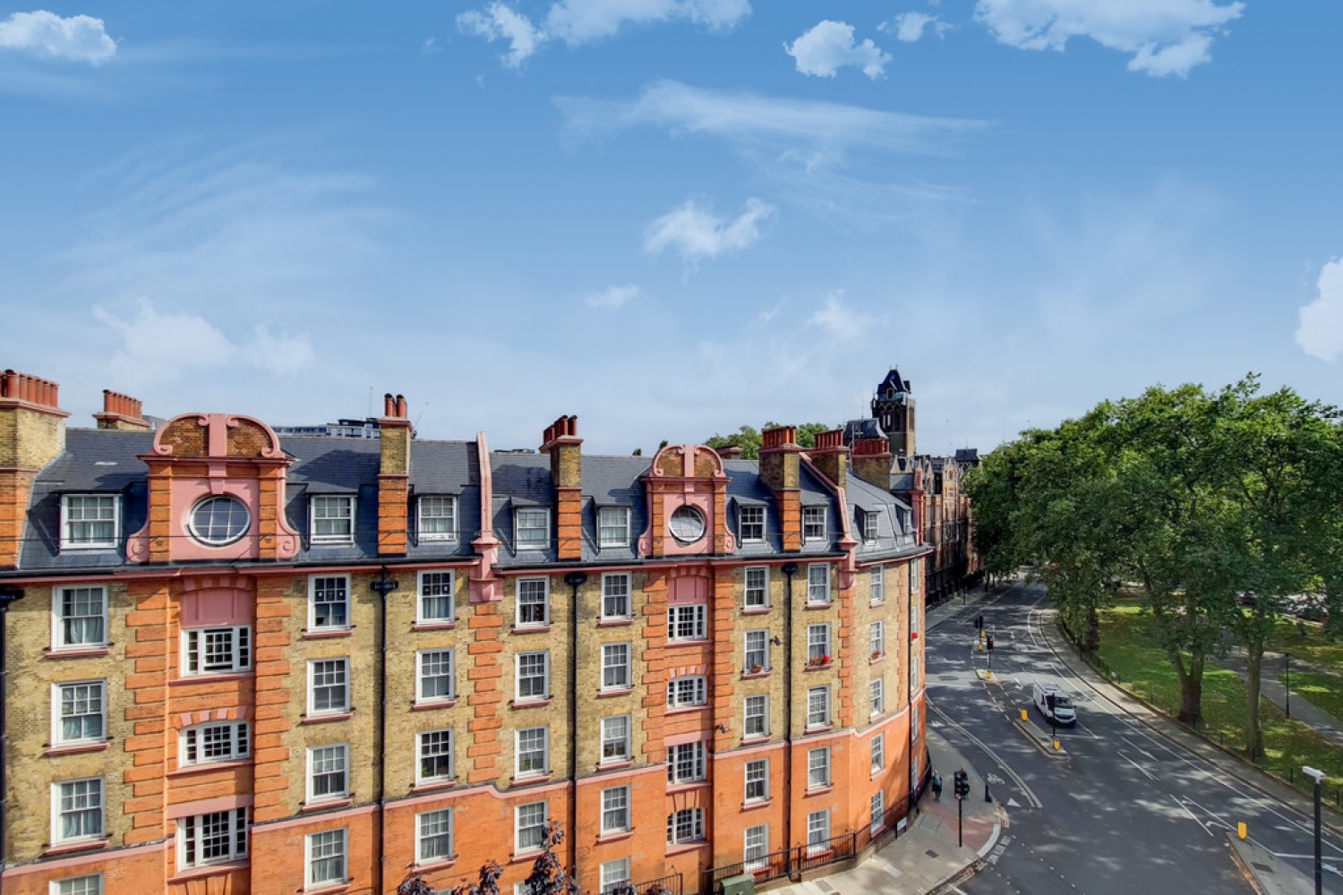 3 bedroom Flat for Letting Crowndale Road, London