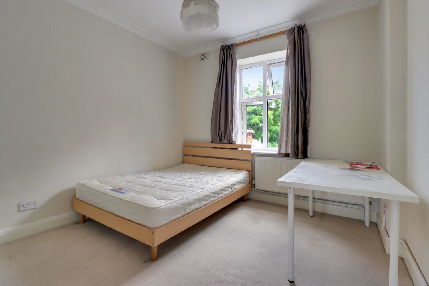 4 bedroom Flat for Letting Finchley Road, Hampstead