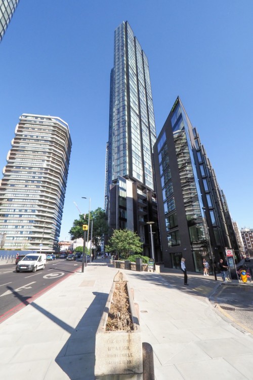 Carrara Tower, Islington