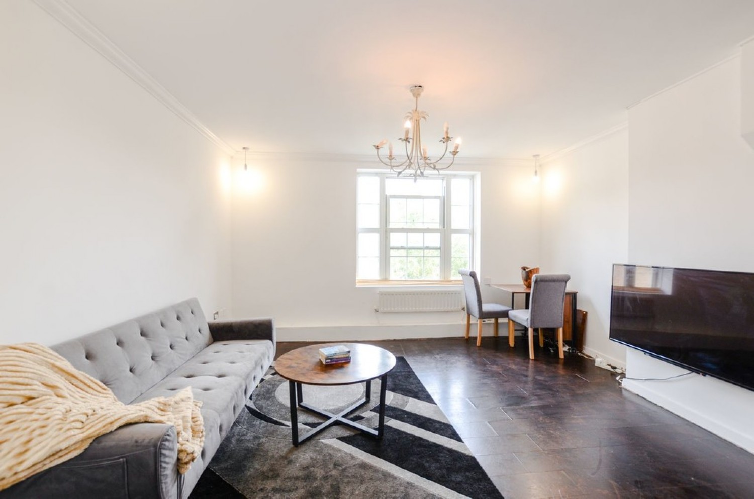 2 bedroom Flat for Letting Johnson House, Cranleigh Street