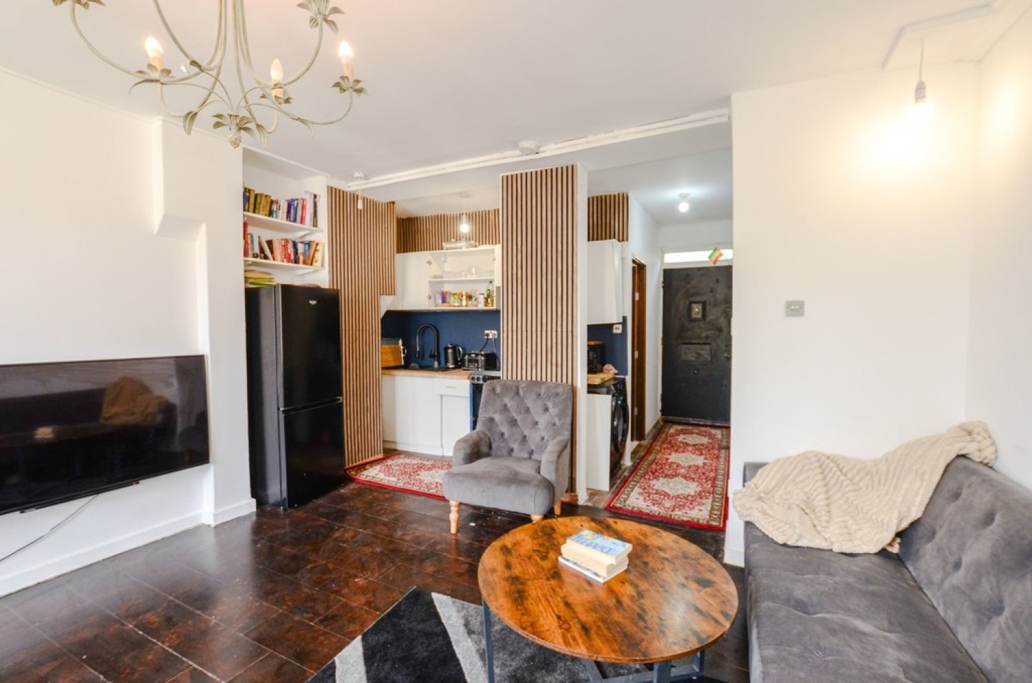 2 bedroom Flat for Letting Johnson House, Cranleigh Street