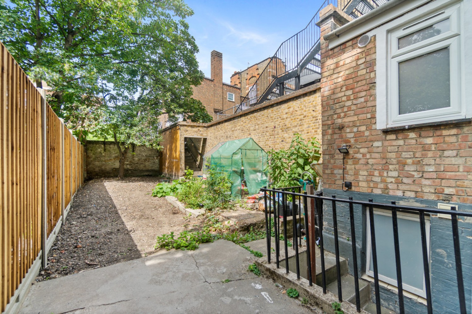 0 bedroom Flat for Letting Crowndale Road NW1 1TP