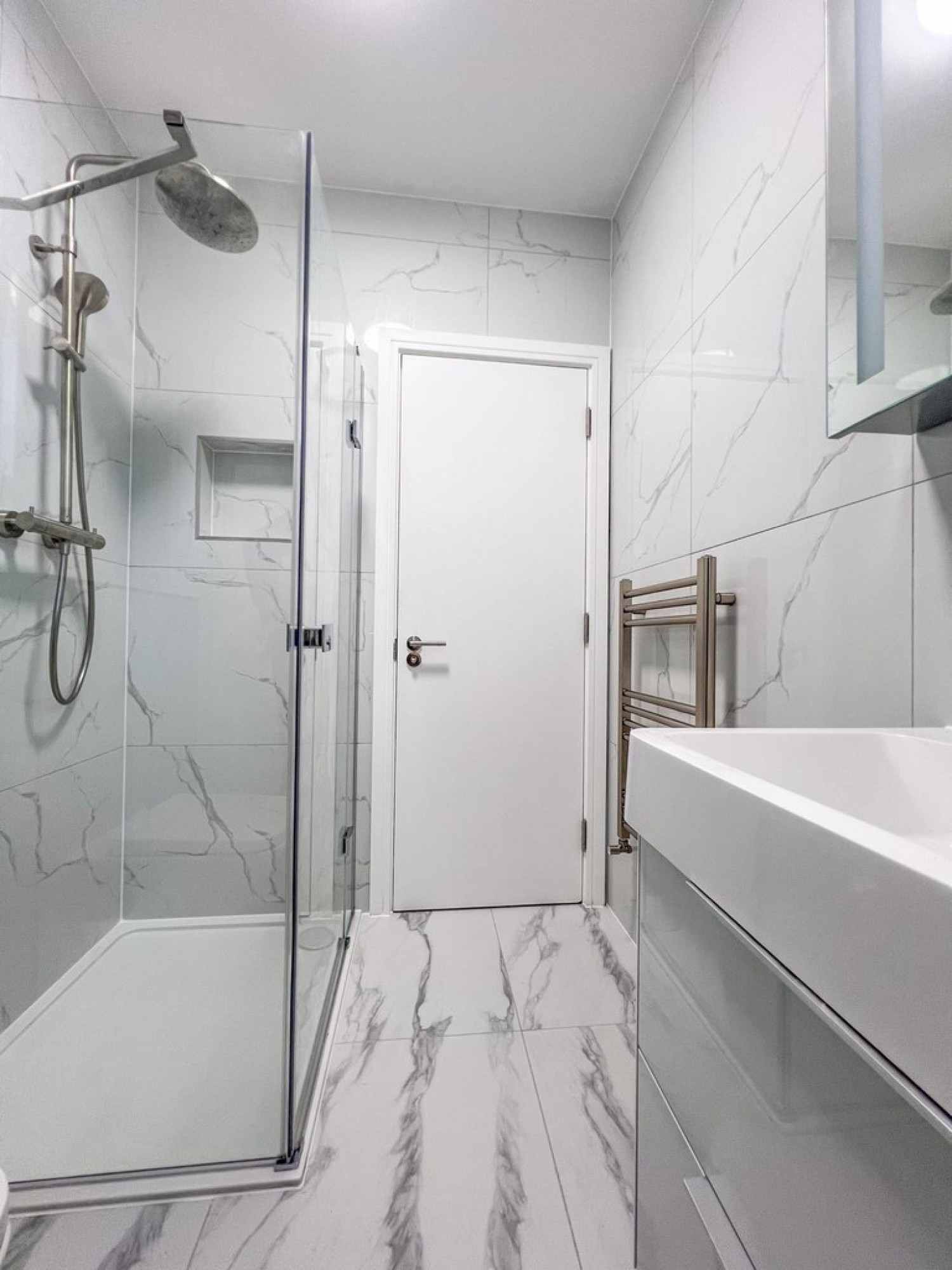 2 bedroom Flat in Chalk Farm Road, Camden