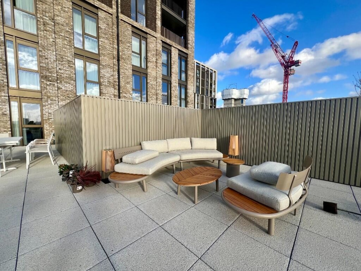 3 bedroom Flat in Merino Gardens, London Dock