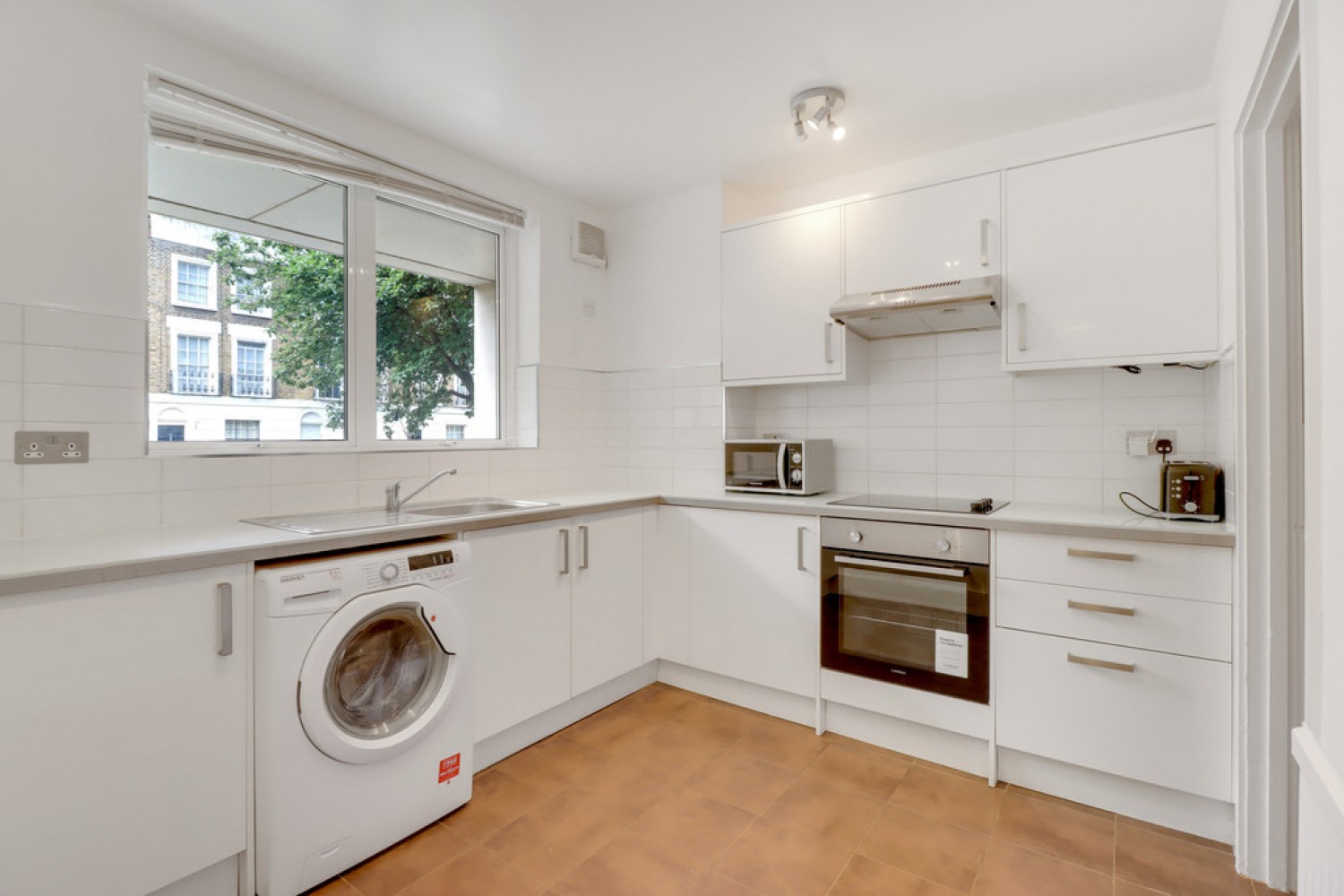 3 bedroom Flat for Sale Bayham Street, Camden