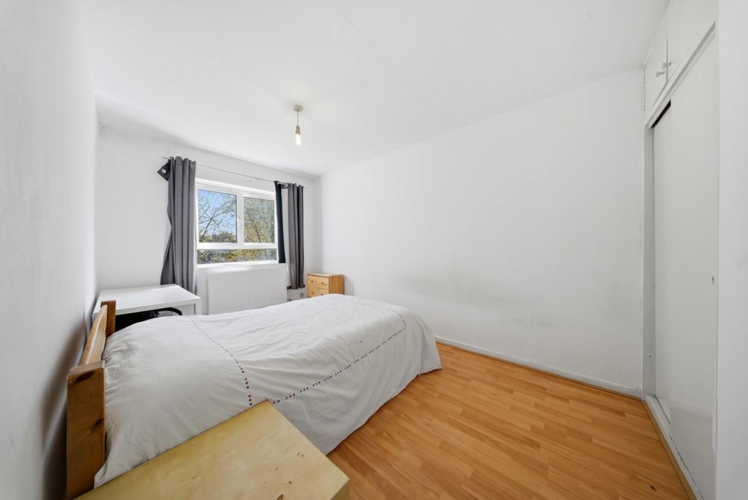3 bedroom Flat for Sale Plender Street, Camden