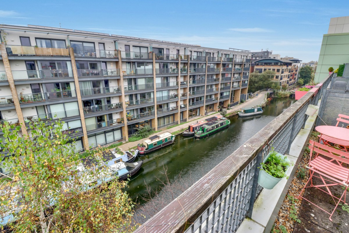 Kleine Wharf, Hackney