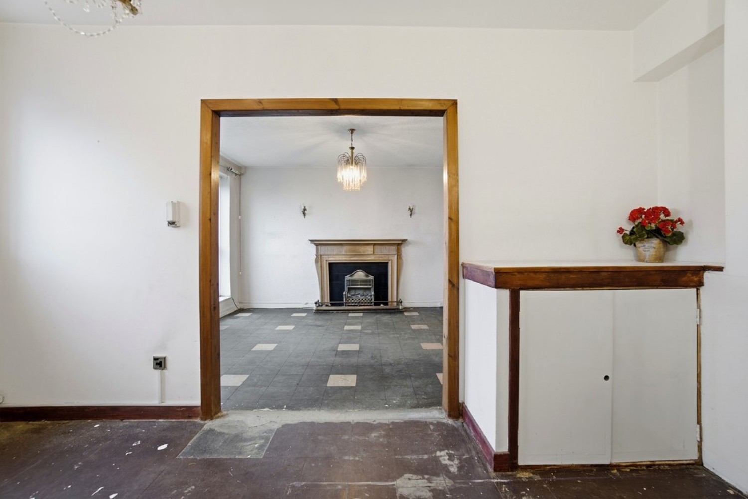 3 bedroom Flat for Sale The Tarns, Varndell street