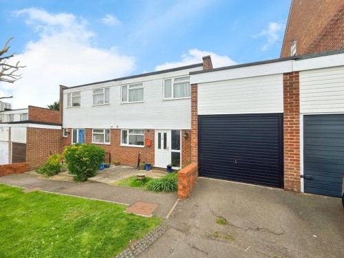Medway Court, Basingstoke