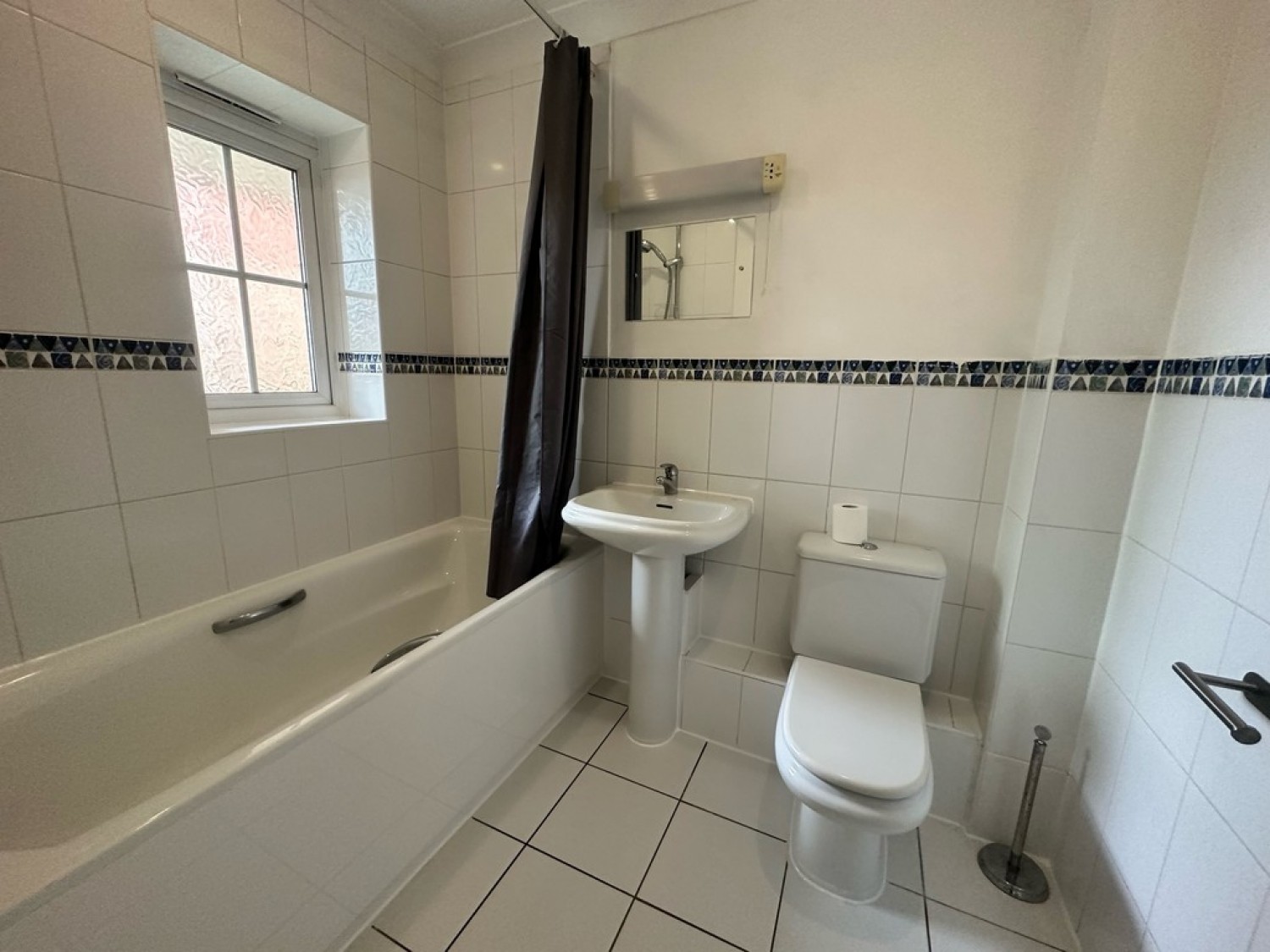 2 bedroom Flat for Letting Bounty Road