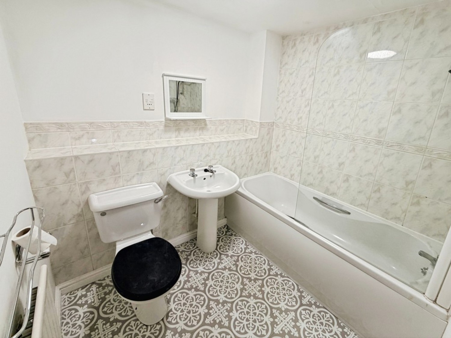 2 bedroom Flat for Letting Beggarwood