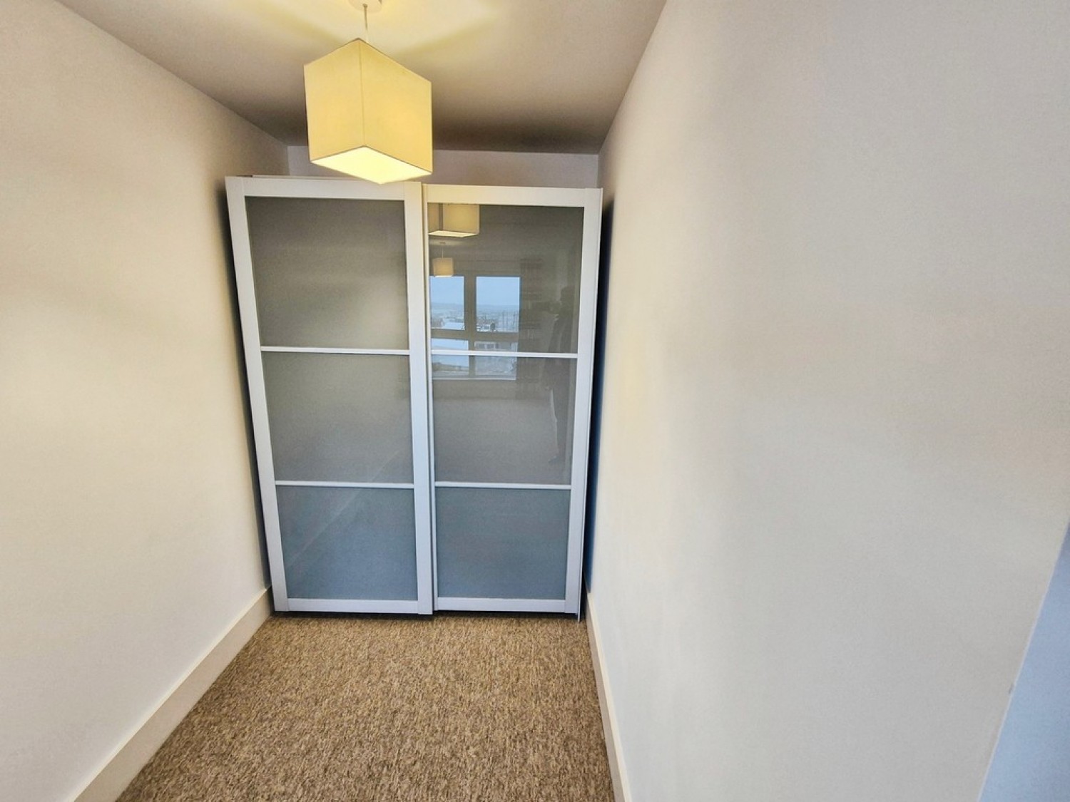 1 bedroom Flat in Skyline Plaza