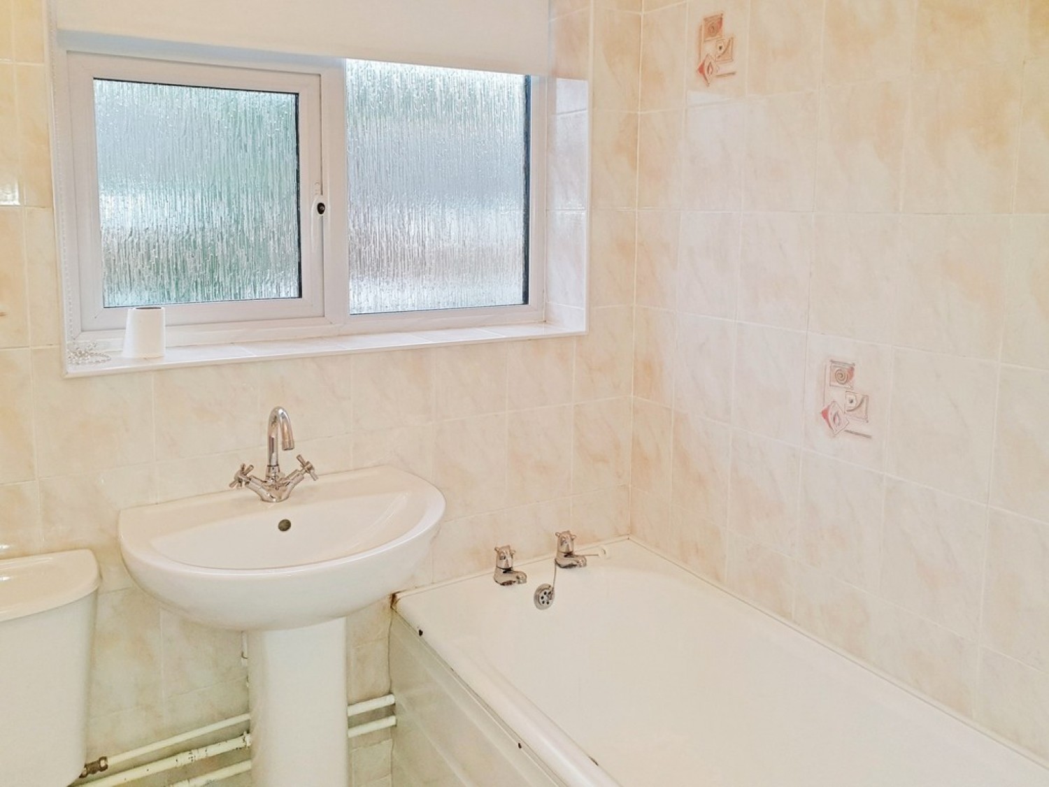 2 bedroom Flat for Letting Cranbourne