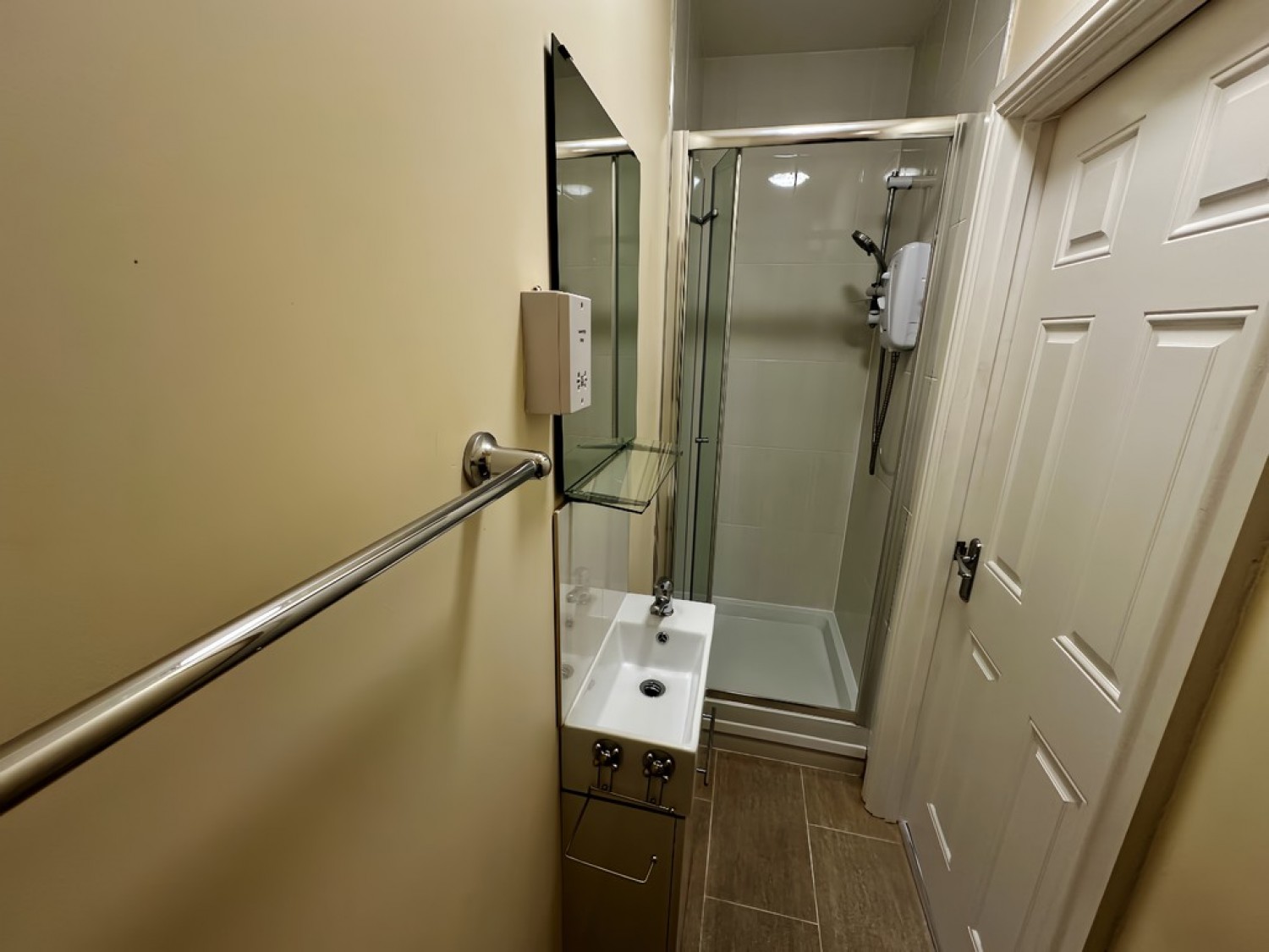 1 bedroom Flat for Letting Town Centre