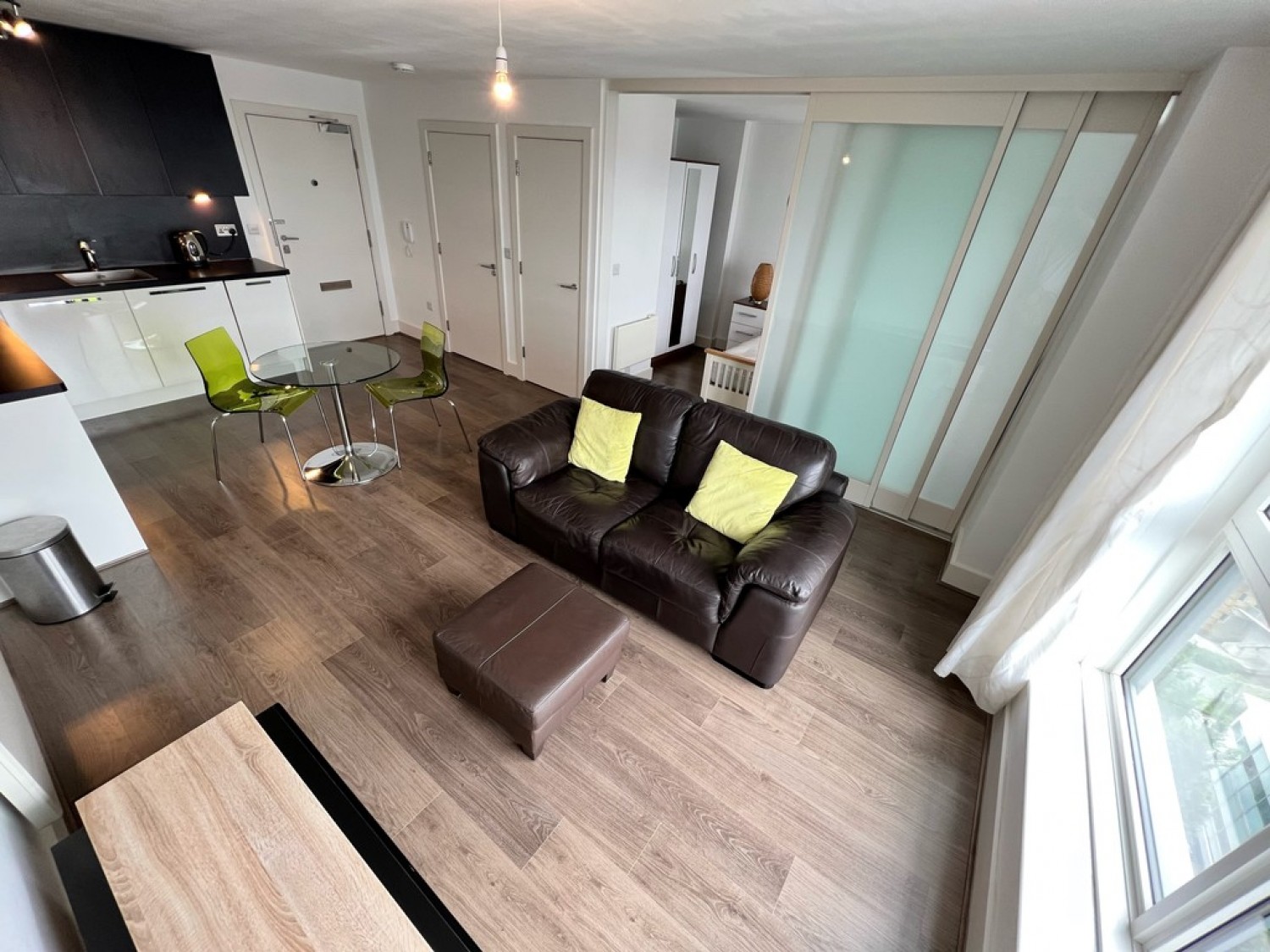 1 bedroom Flat for Letting Skyline Plaza
