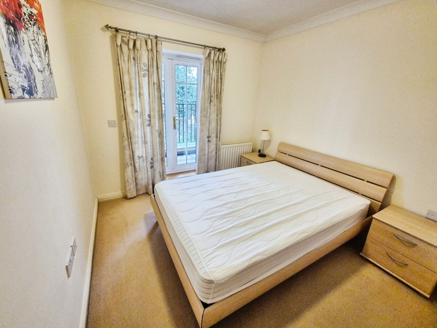 2 bedroom Flat in Town Centre