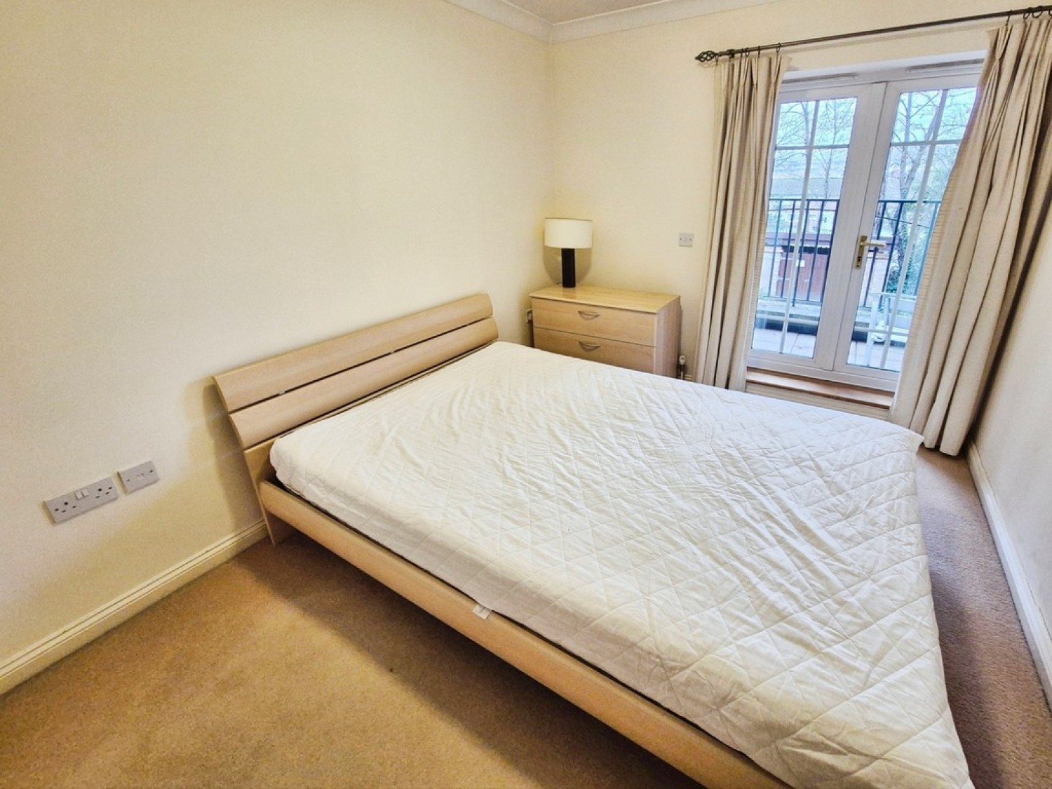 2 bedroom Flat in Town Centre