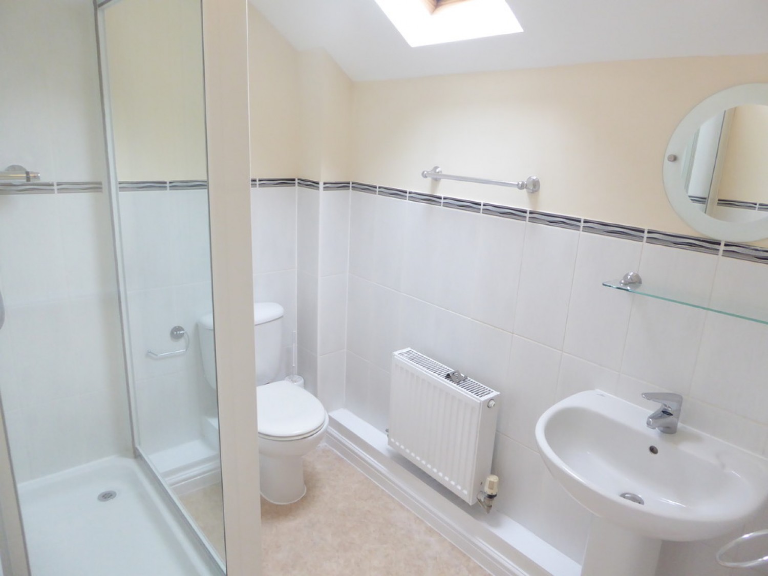 2 bedroom Flat for Letting Town Centre