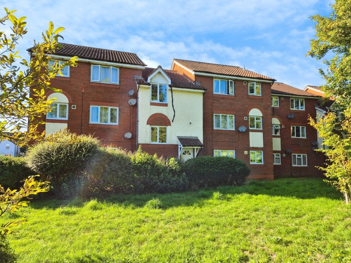 Flaxfield Court