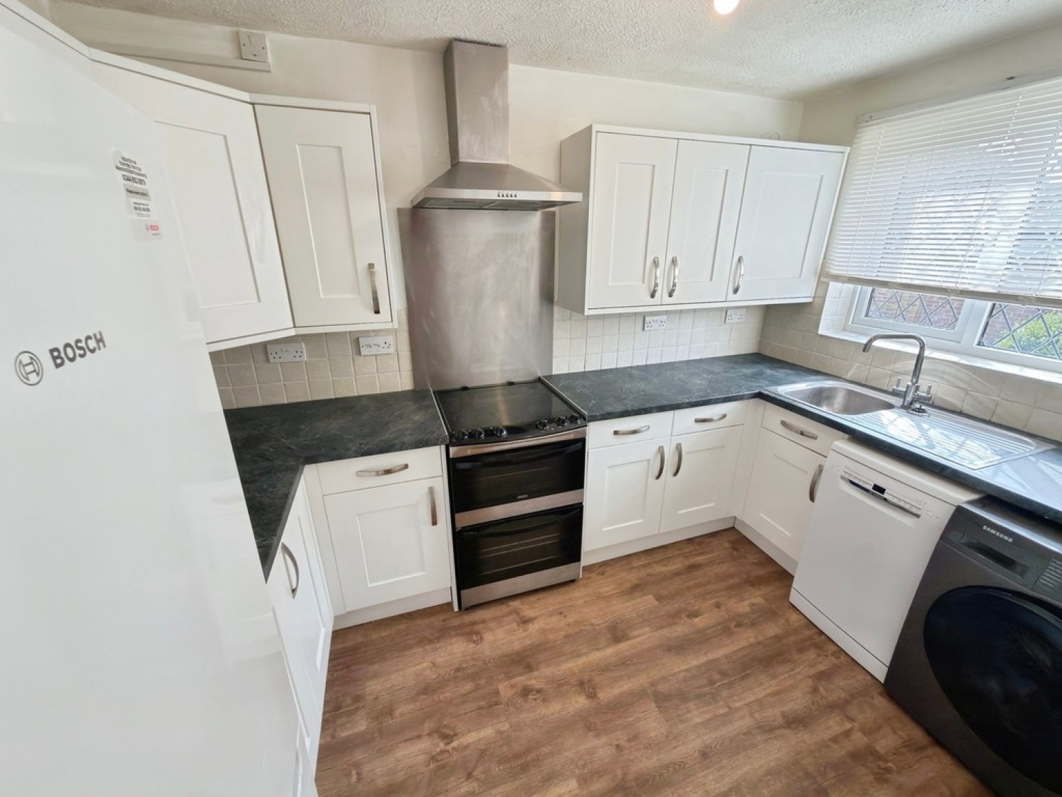 3 bedroom House for Letting South Ham