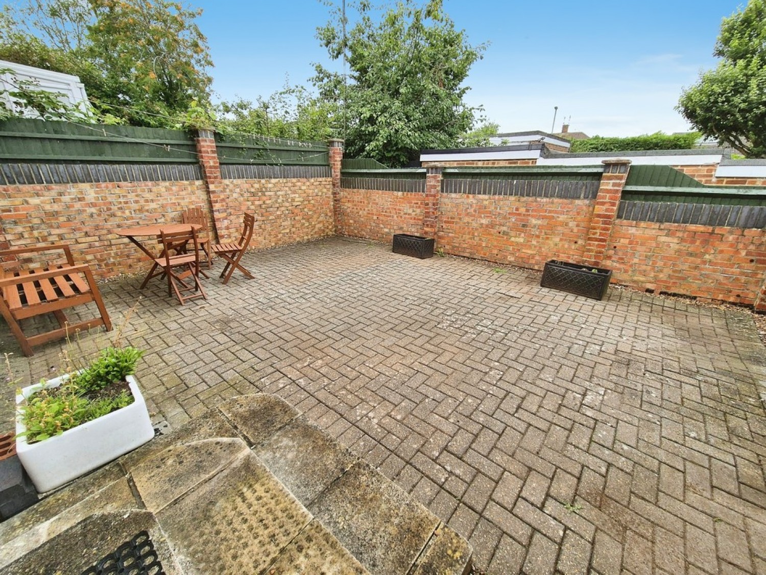 2 bedroom Flat for Letting Beaulieu Court
