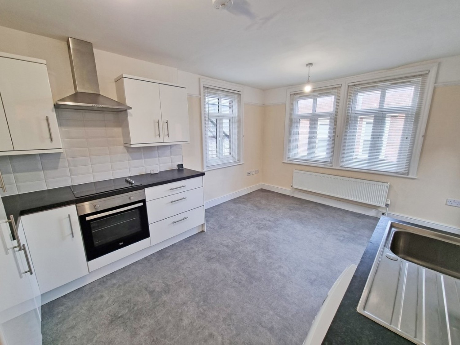 1 bedroom Flat for Letting Town Centre