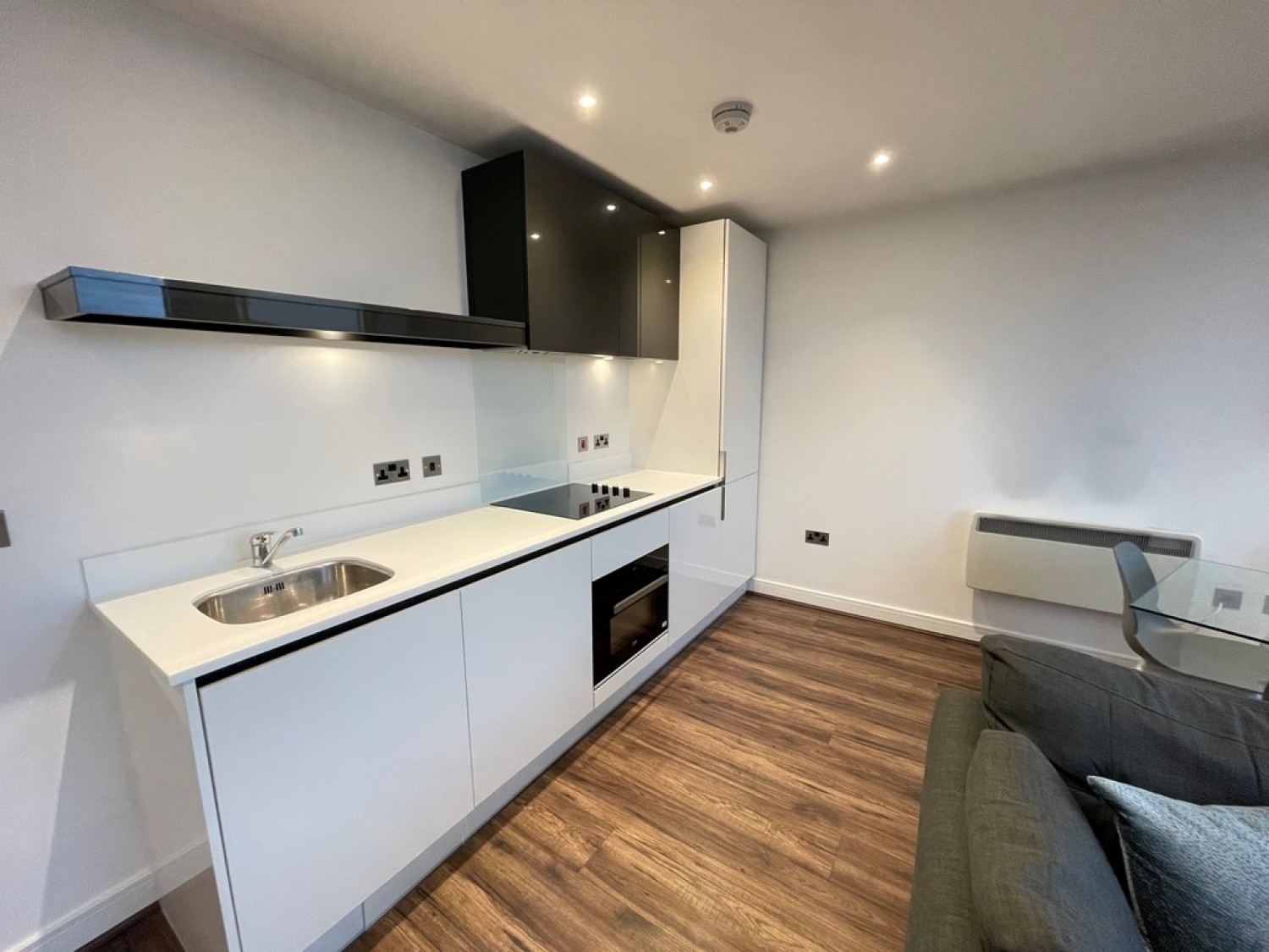 1 bedroom Flat for Letting Churchill Place