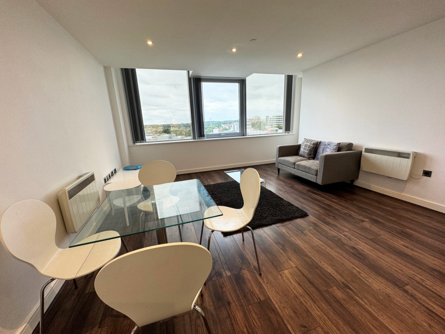 1 bedroom Flat for Letting Churchill Place